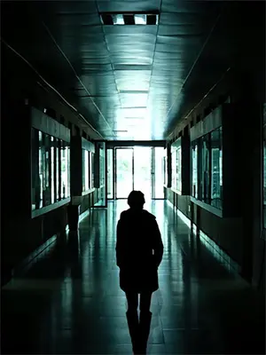 魔尊重生到现代的小说